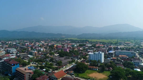 Miasto Vang Vieng Laosie Widziane Nieba — Zdjęcie stockowe