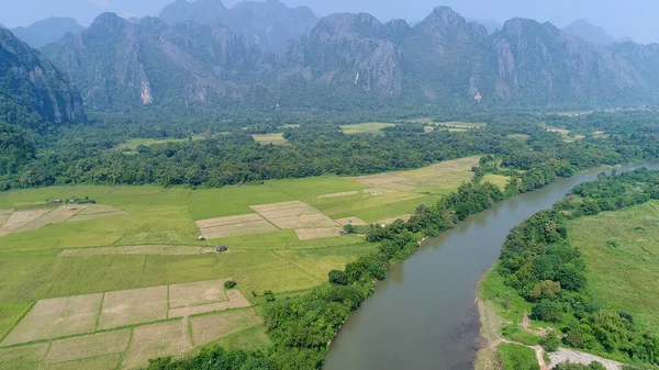 Miasto Vang Vieng Laosie Widziane Nieba — Zdjęcie stockowe