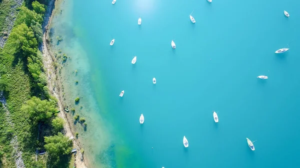 フランスのヴェルドン地方自然公園のサント クロワ湖 — ストック写真