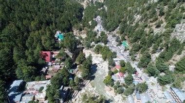 Hindistan 'ın Uttarakhand eyaletindeki Gangotri köyü gökyüzünden görüldü.