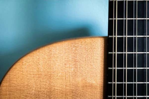 Närbild Strängad Gitarr Hals Och Kropp — Stockfoto