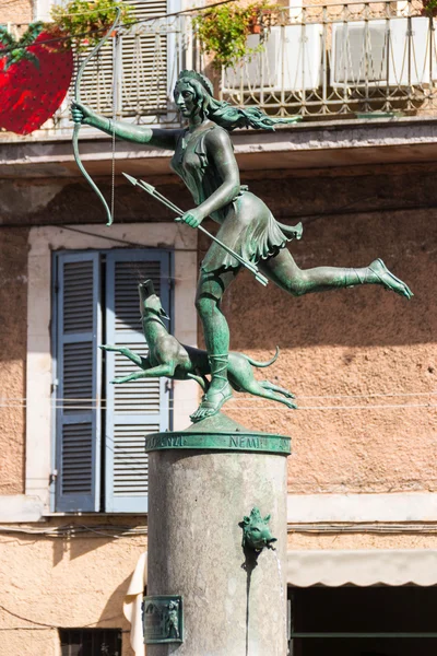 Tanrıça avcı Diana çeşme Nemi 1.