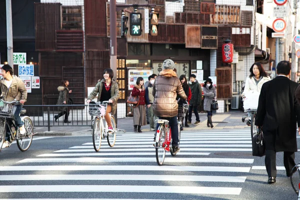 Kyoto Japan March 2013 Streets Kyoto Gente Montando Bicicletas —  Fotos de Stock