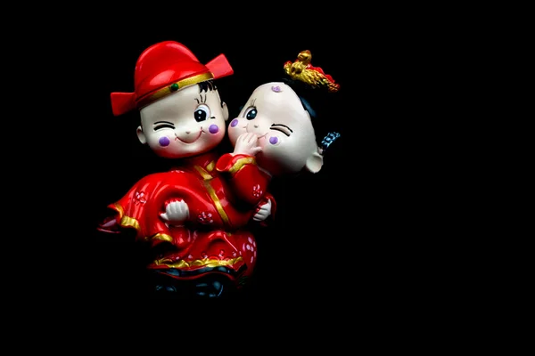 Chinese Wedding Figurines on Black Background — Stock Photo, Image