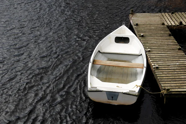 Old White Rowing Boat — Stock Photo, Image