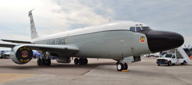 ABD Hava Kuvvetleri Rc-135 perçin ortak