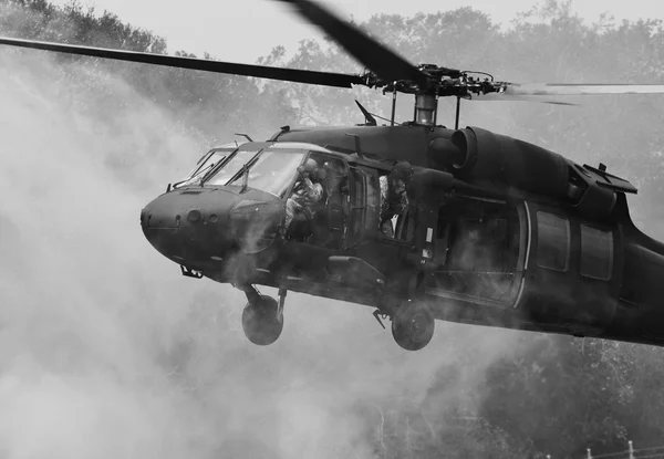 UH-60 Black Hawk Helicopter — Stock Photo, Image