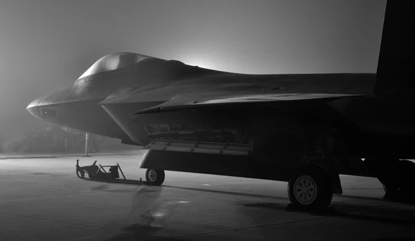 F-22 Raptor geceleri — Stok fotoğraf