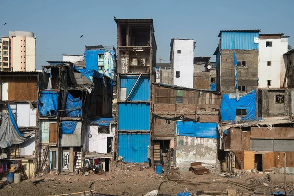 Mumbai India Května 2020 Celkový Pohled Chatrče Behrampada Železniční Stanice — Stock fotografie