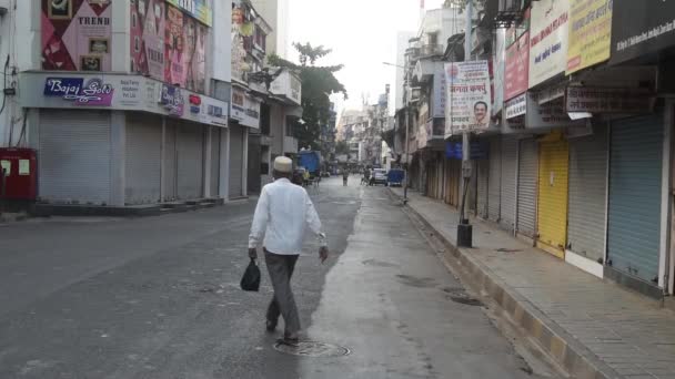 Mumbai India Mei 2020 Gesloten Winkels Een Marktgebied Bij Zaveri — Stockvideo