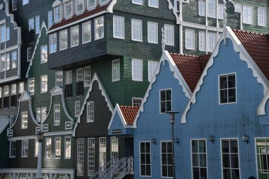 Zaandam, Hollanda. Ocak 2021. Zaandam, Hollanda 'da modern mimari.