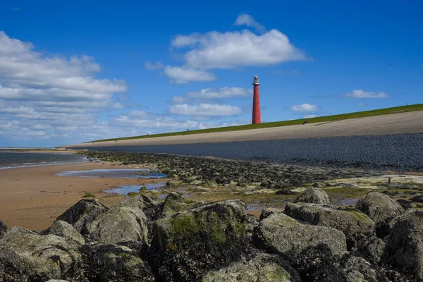 Den Helder, the Netherlands. April 2020. The lighthouse Lange Jaap near Huisduinen, the Netherlands. — Stock Photo, Image