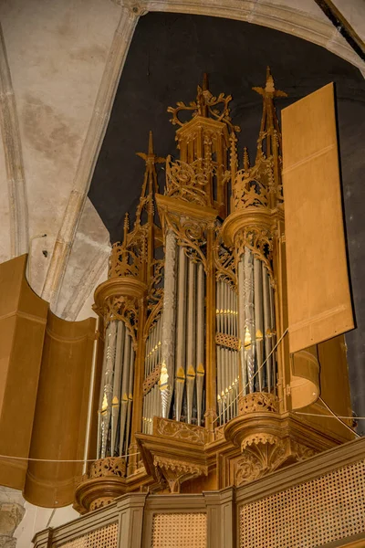 O órgão na igreja Laurentius em Alkmaar. — Fotografia de Stock