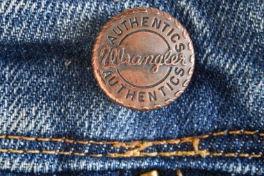 Den Helder, Hollanda. Eylül 2021. Kotun düğmelerini kapat.