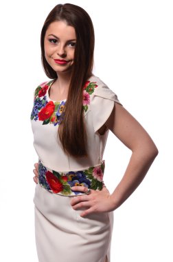 Ulusal elbiseli güzel kız