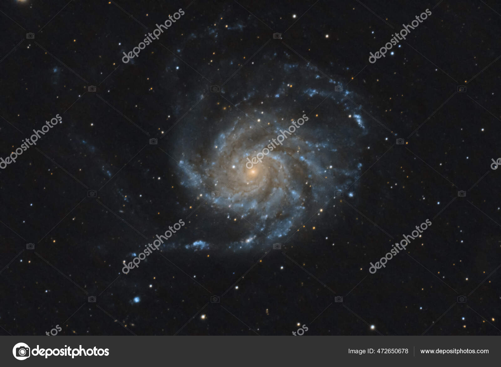 松轮星系Pinwheel Galaxy 也被称为M101 M101或Ngc 5457 一个面朝上的螺旋星系距离地球2  100万光年位于大熊座——图库图片© Feltmountain #472650678, image size:1600x1172