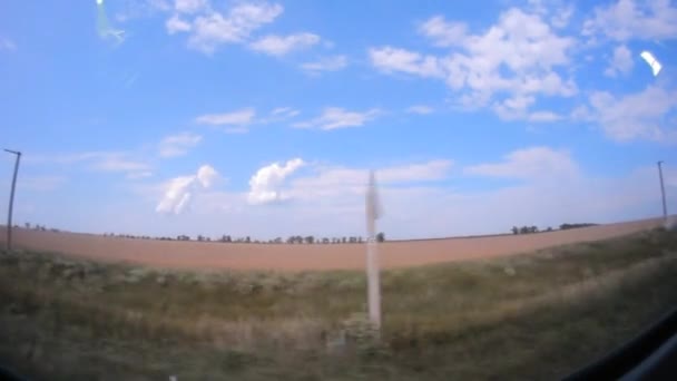 Carretera de movimiento rápido desde el interior del coche — Vídeo de stock