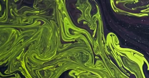 Colores abstractos esparciendo pintura remolino y explosión — Vídeos de Stock