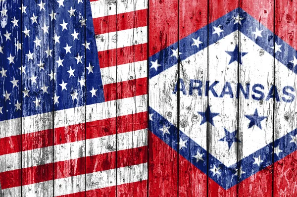 Bandera de Estados Unidos y Arkansas pintada sobre marco de madera — Foto de Stock