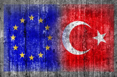 AB ve Türkiye'nin bayrak beton duvar 