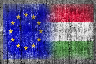 Beton duvar AB ve Macaristan bayrağı 