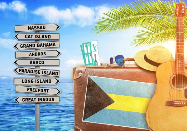 Yaz güneş yakıcı ile eski bavul ve Bahamalar ile seyahat kavramı