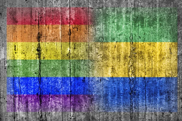 Flaga LGBT i Gabon na betonowej ścianie — Zdjęcie stockowe