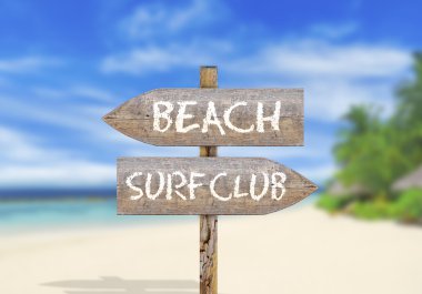 Ahşap yön işareti plaj veya surf club