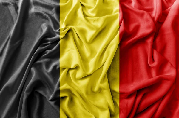 Sallama Belçika bayrağı karıştırdı