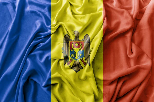 Ruffled ondeando la bandera de Moldavia — Foto de Stock