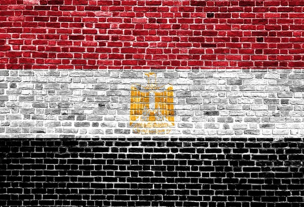 埃及国旗画在砖墙上，背景纹理 — 图库照片