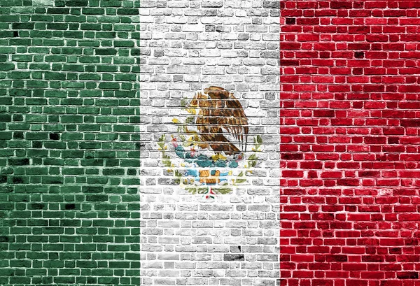 Bandera de México pintada sobre pared de ladrillo, textura de fondo —  Fotos de Stock