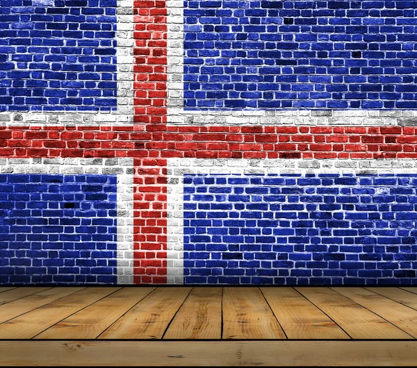 Bandera de Islandia pintada sobre pared de ladrillo con suelo de madera — Foto de Stock