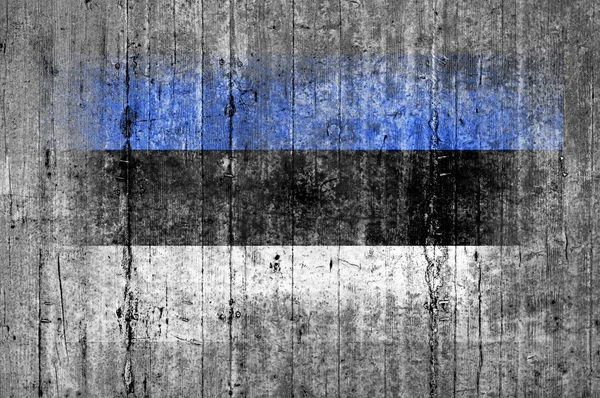 Estónia bandeira pintada sobre fundo textura cinza concreto — Fotografia de Stock