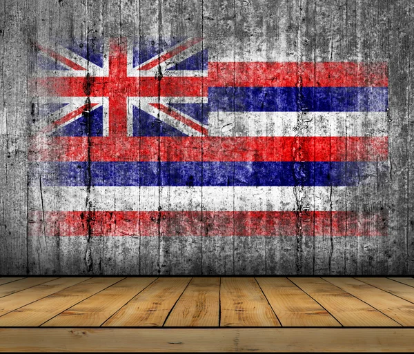 Bandera de Hawai pintada sobre hormigón gris textura de fondo con piso de madera — Foto de Stock