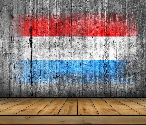卢森堡国旗画在背景纹理灰色混凝土与木地板 — 图库照片