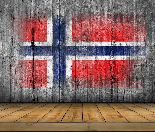 Norge flagg malt på bakgrunn av bakgrunnsstruktur grå betong med tregulv – stockfoto