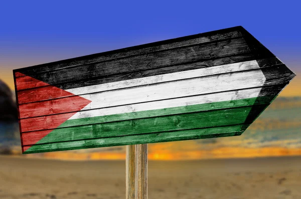 Palestine Flag wooden sign on beach background — Stock Photo, Image