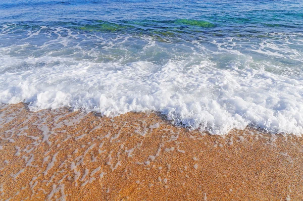 砂のビーチと波ギリシャ、タソス島、Tripiti — ストック写真