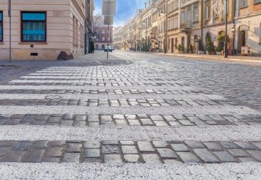 Eski Arnavut kaldırım yakın eski kasaba Varşova 