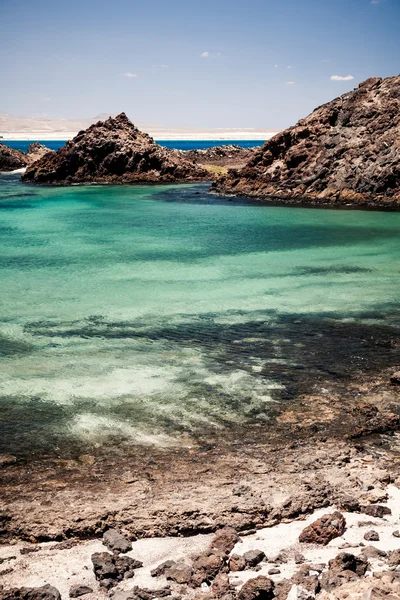 フェルテベントゥラ島の海のある風景します。 — ストック写真