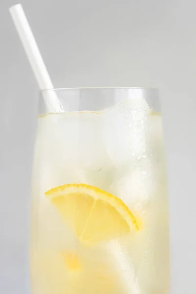 一杯柠檬水. — 图库照片