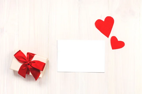 Valentines background with gift box — Stok Foto