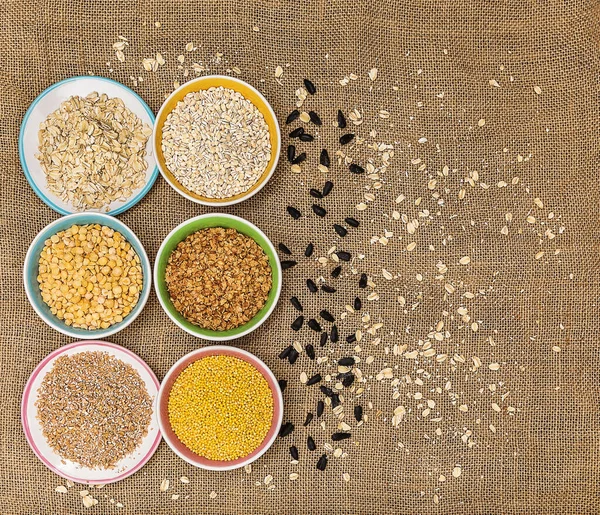 Portions Various Cereals Wheat Peas Buckwheat Millet Oatmeal Barley Colored — Stock Photo, Image