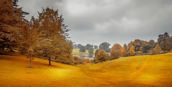 Цвета Осени Потрясающей Сельской Местности Шишира Англия — стоковое фото