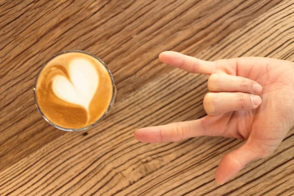 Latte coffee with heart. Concept of love and valentine. — Stock Photo, Image