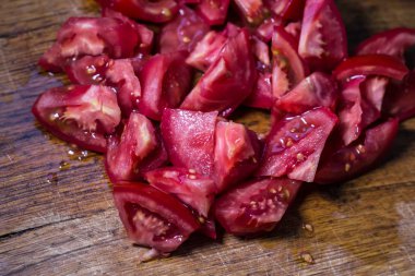 Kıyılmış taze domates 