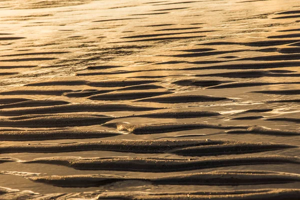 Образцы Сделанные Ветром Морем Песчаном Пляже Нортси Кадзанде Закате — стоковое фото