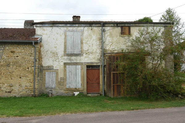 Fassaden Alter Bauernhäuser Einem Alten Französischen Dorf Den Champagne Ardennen — Stockfoto