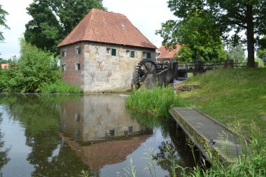 Eski Hollanda su değirmeni
